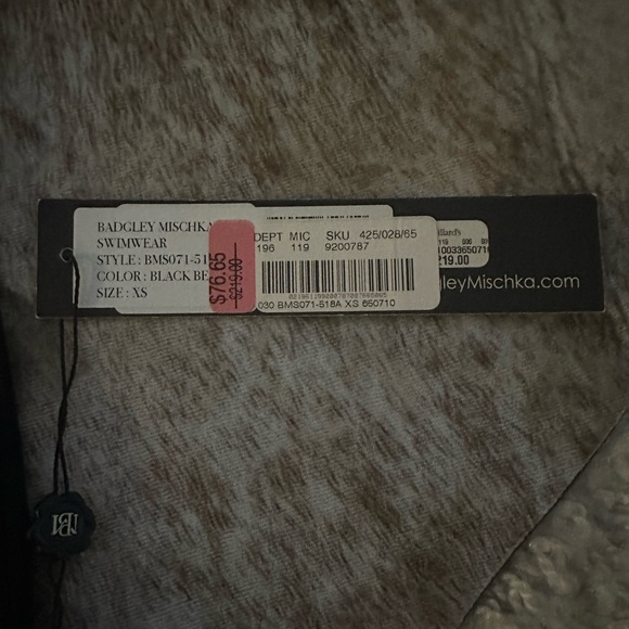 Size XS swimsuit. One piece. - Picture 3 of 4